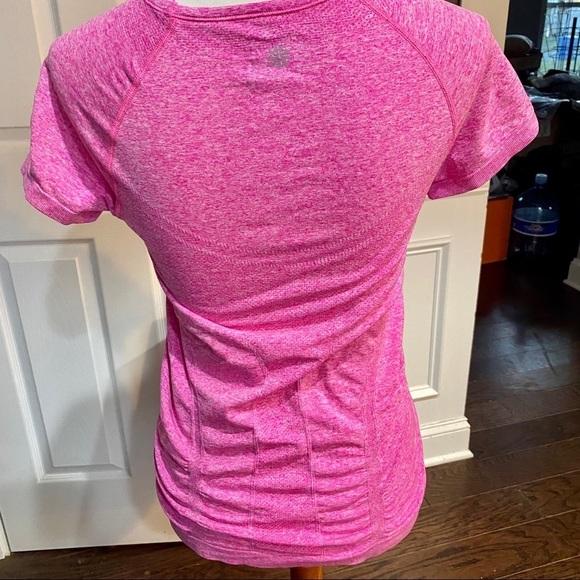 Athleta Fastest Track Tee, Pink Short Sleeve Top - Picture 4 of 7